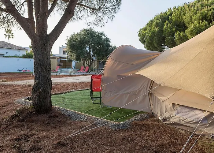 Glamping La Mimosa Conil 캠프장 콘일데라프론테라