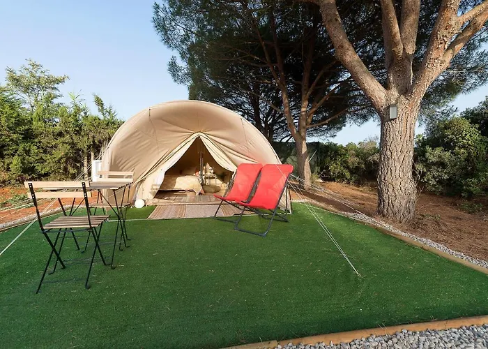 Glamping La Mimosa Conil مكان تخييم *